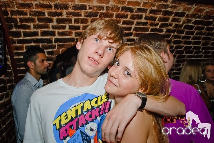 Party all night, 