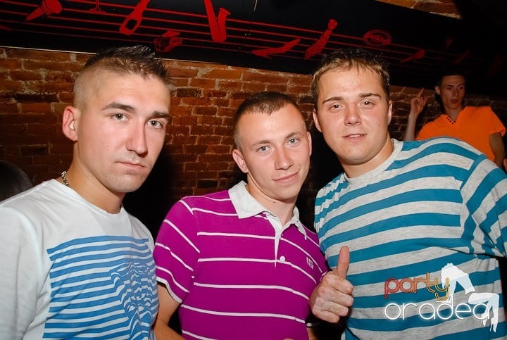 Party all night, 