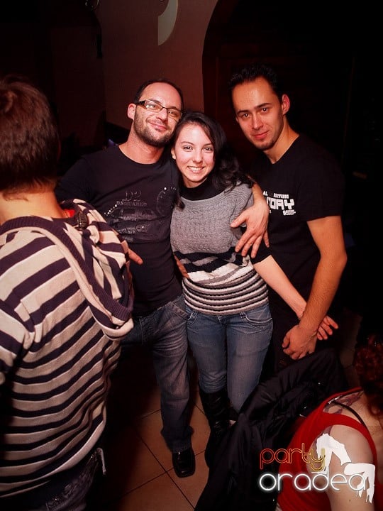 Party anti-fiţe, 