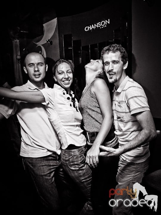 Party cu DJ Cristiano în Chanson, 