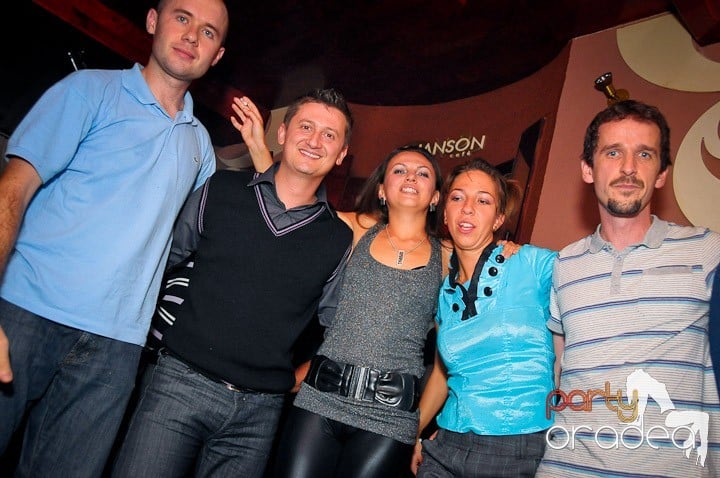 Party cu DJ Cristiano în Chanson, 