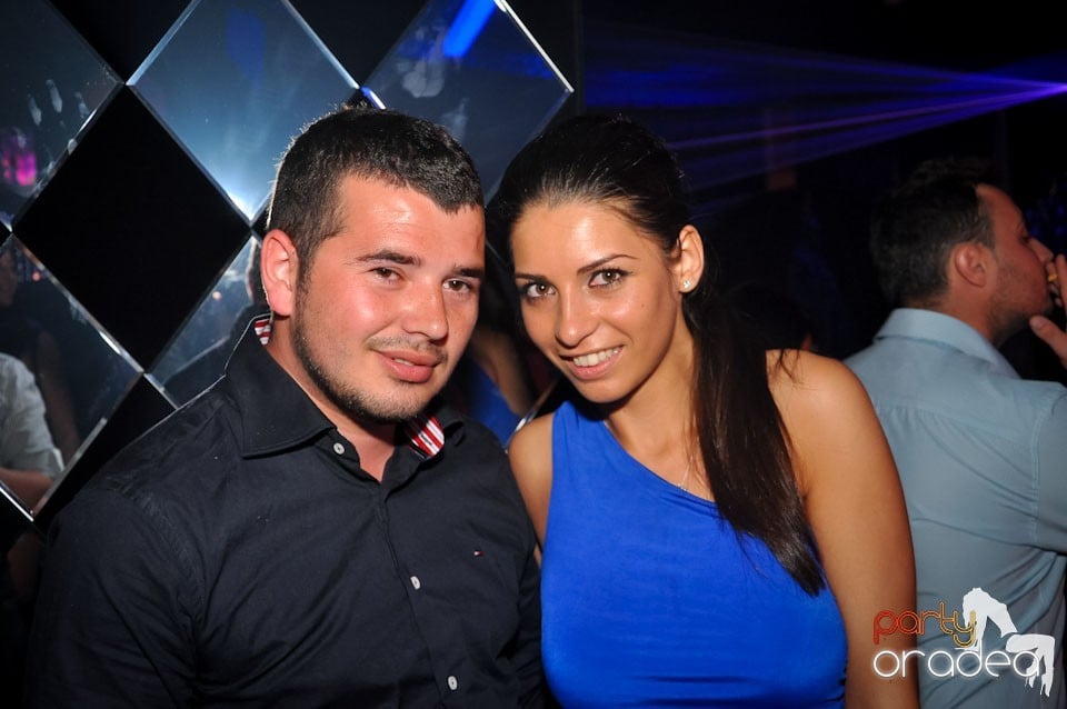 Party cu Roboman în The One, 