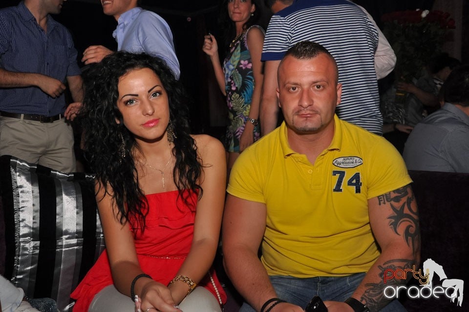Party cu Roboman în The One, 