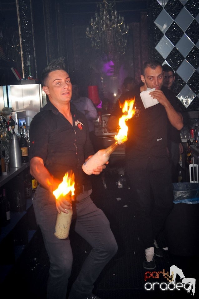 Party cu Roboman în The One, 