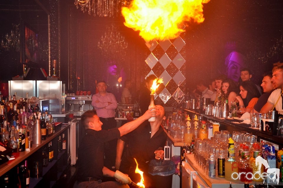 Party cu Roboman în The One, 