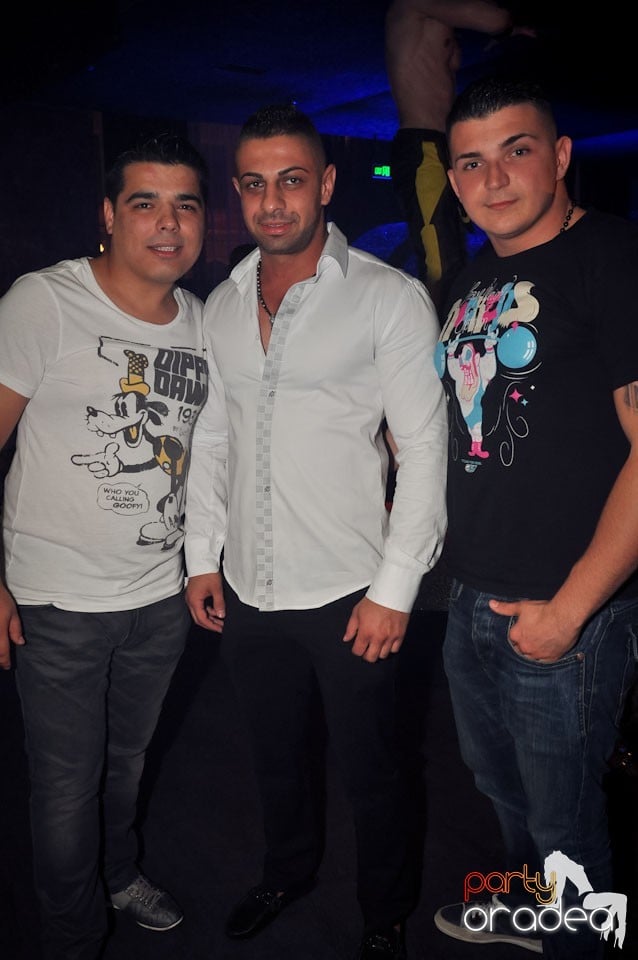 Party cu Roboman în The One, 