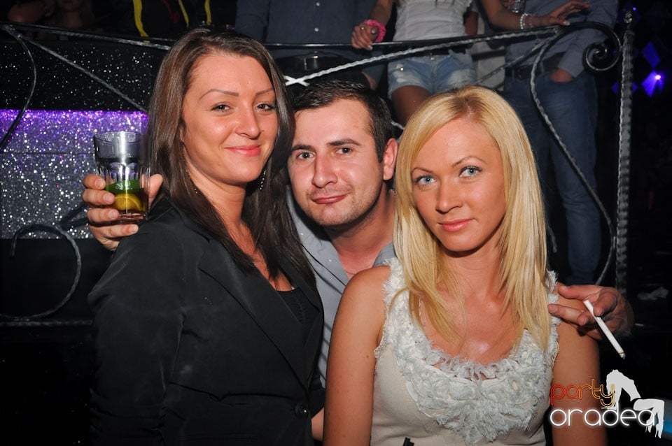 Party cu Roboman în The One, 