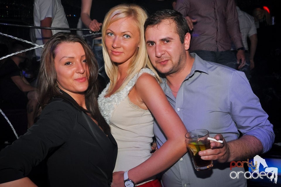 Party cu Roboman în The One, 