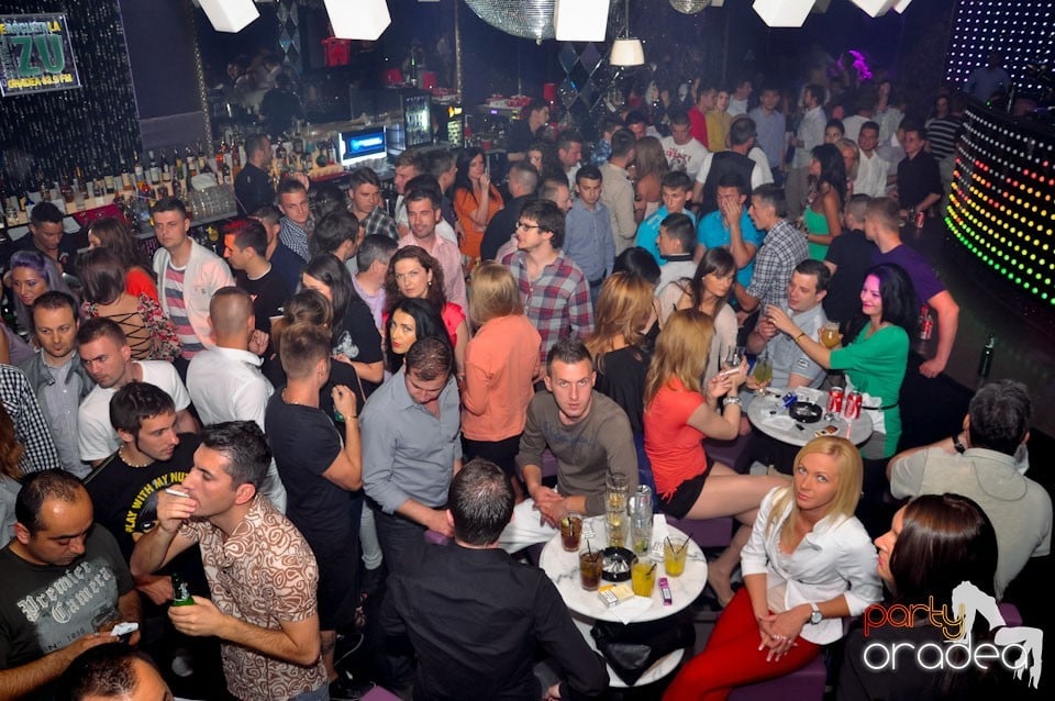 Party cu Roboman în The One, 