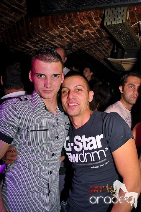 Party @ Escape, 