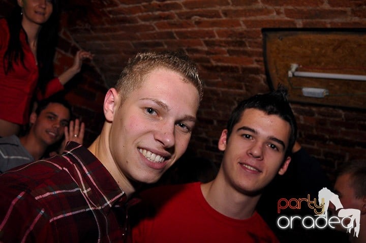 Party @ Escape, 