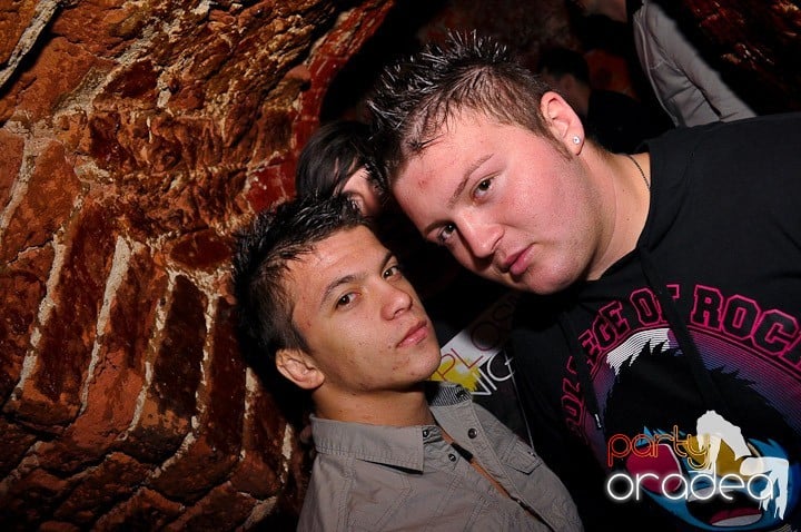 Party @ Escape, 