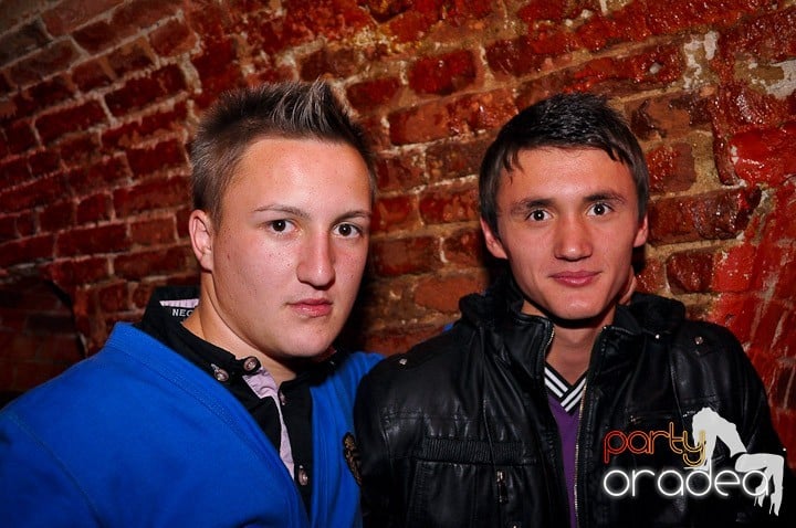 Party @ Escape, 