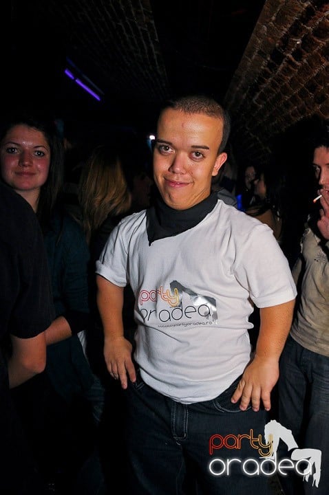 Party @ Escape, 
