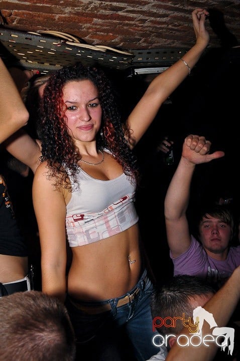 Party @ Escape, 