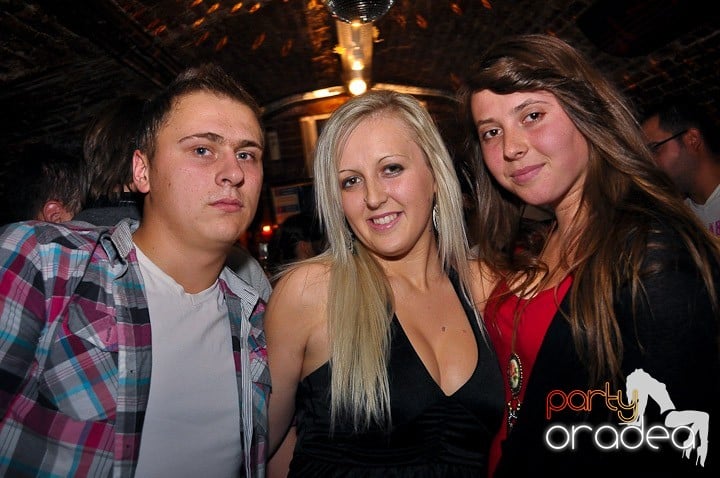 Party @ Escape, 