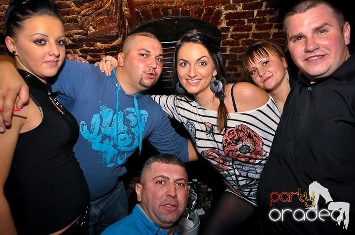 Party @ Escape, 