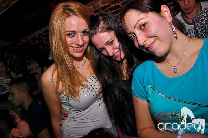 Party @ Escape, 