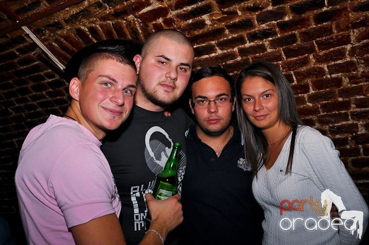 Party @ Escape, 