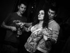 Party în Chanson Café