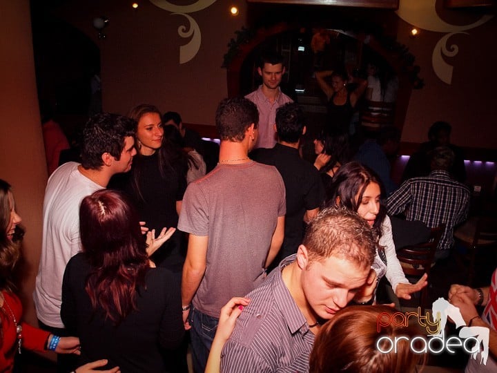 Party în Chanson, 