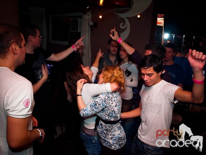 Party în Chanson, 
