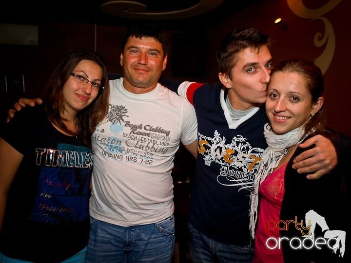 Party în Chanson, 