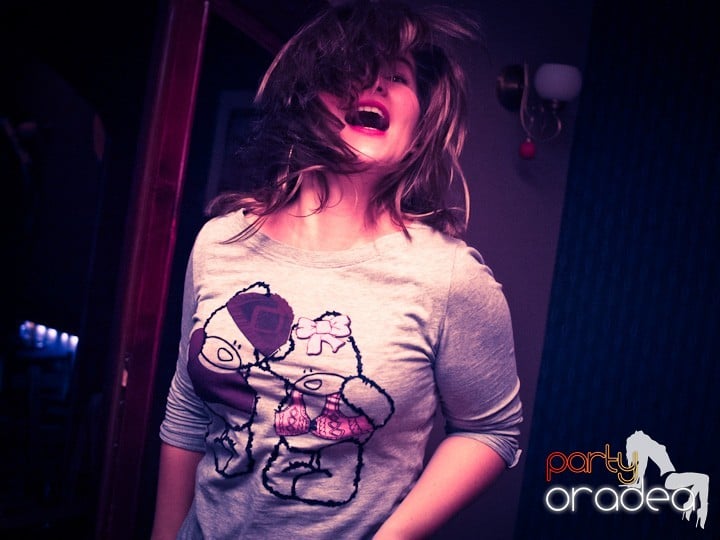Party în Chanson, 