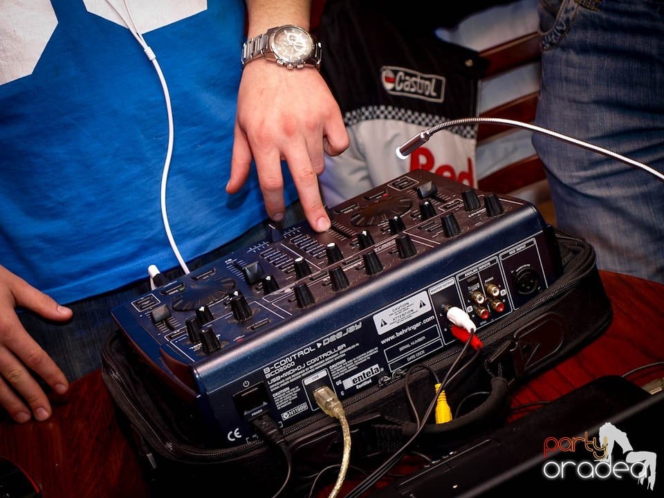 Party în Chanson, 