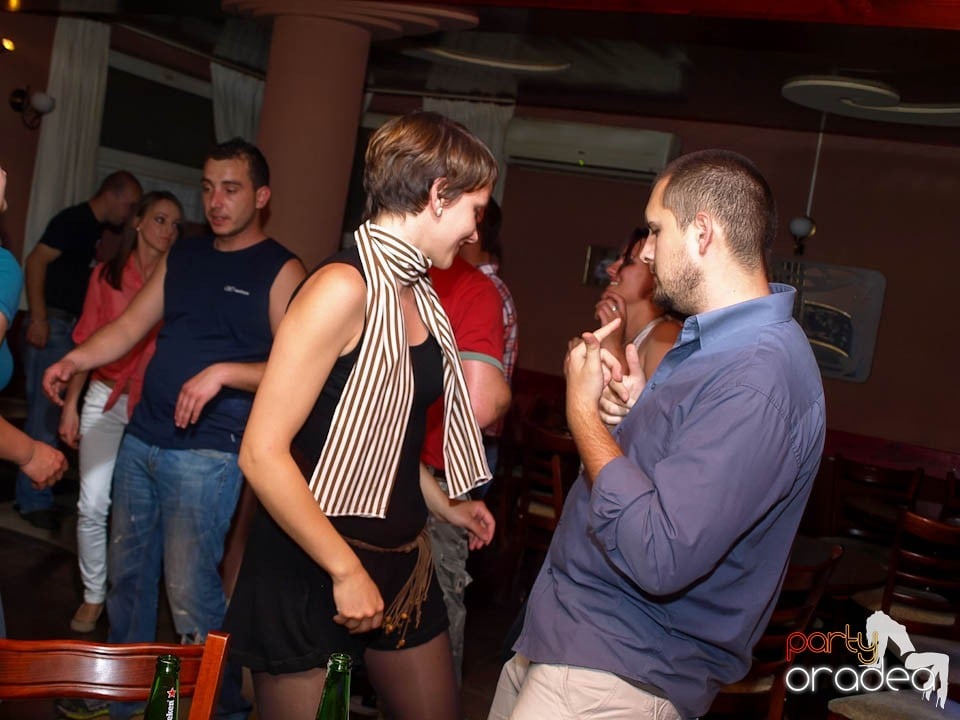 Party în Chanson, 