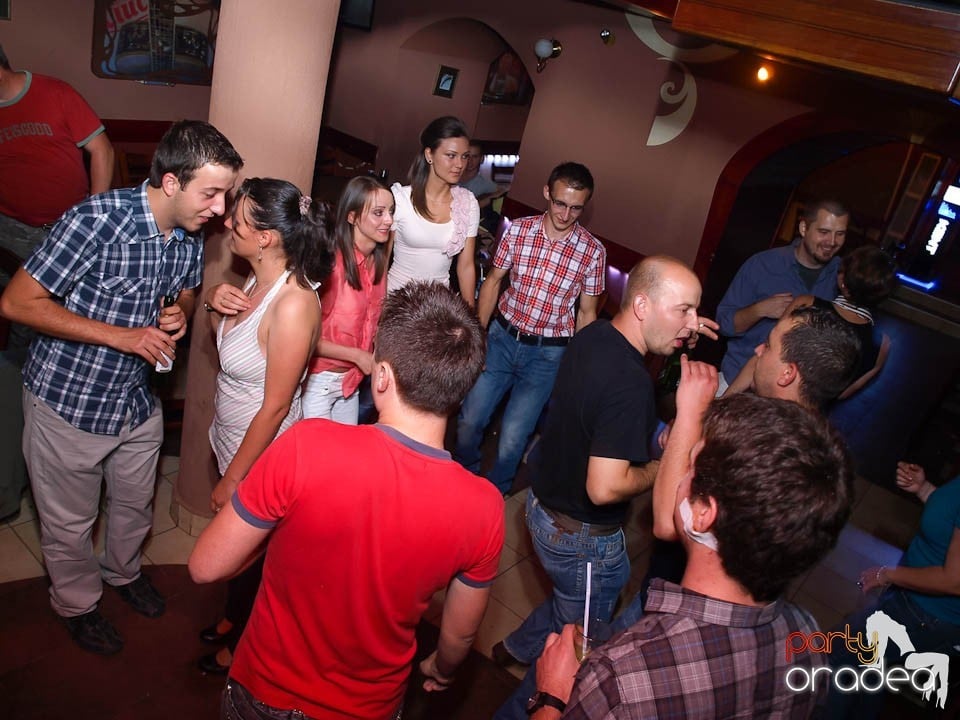 Party în Chanson, 