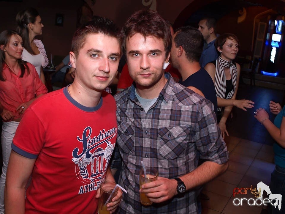 Party în Chanson, 