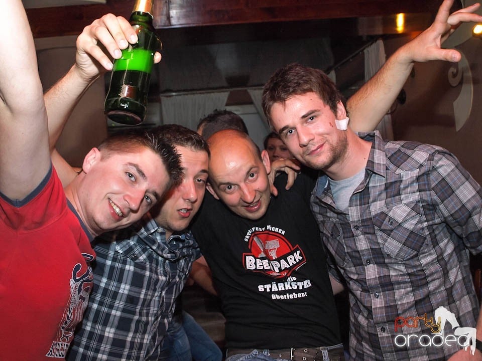 Party în Chanson, 