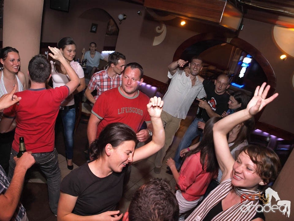 Party în Chanson, 