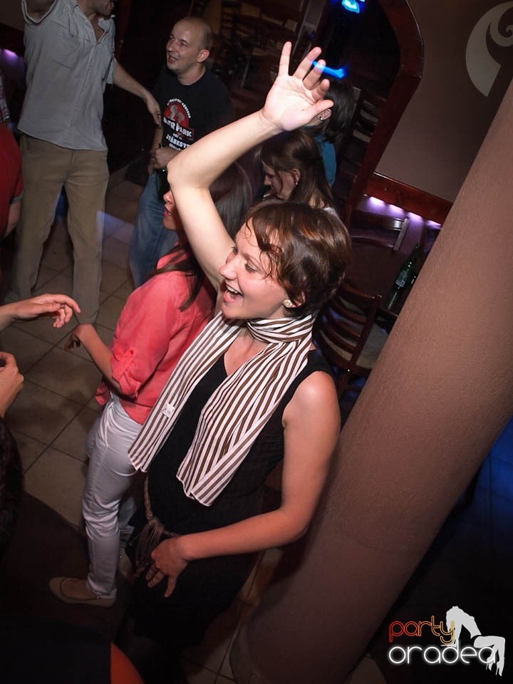 Party în Chanson, 