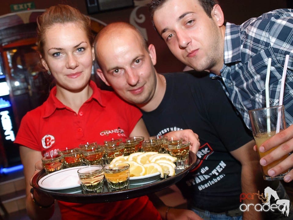 Party în Chanson, 