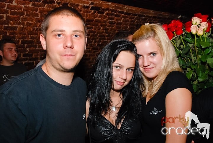 Party în Club Escape, 