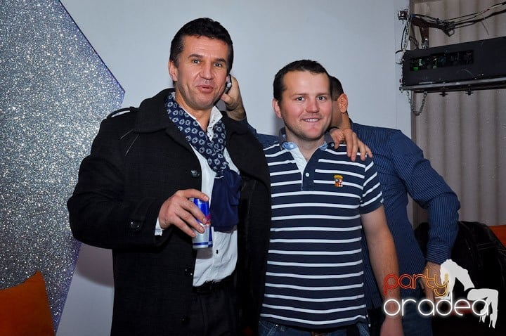 Party în Club Heat, 