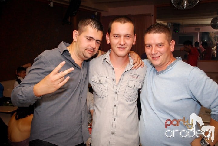 Party în Club Rio, 