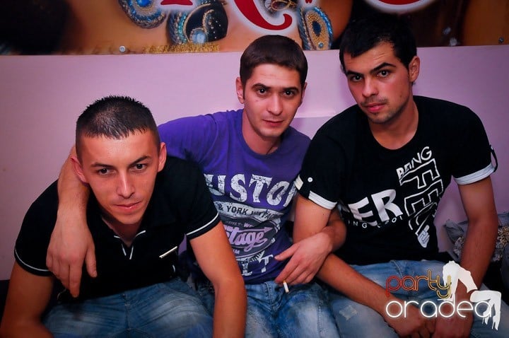Party în Club Rio, 