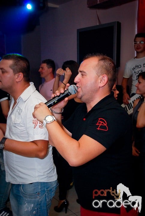 Party în Club Rio, 
