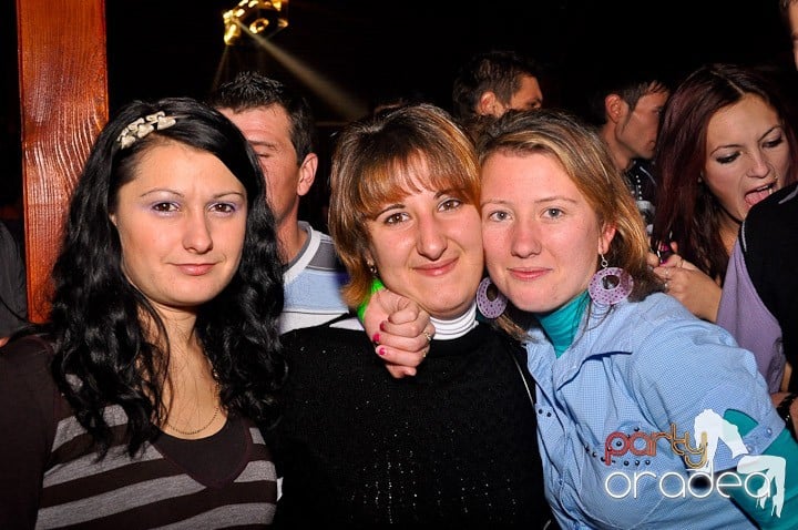 Party în Disco Faház,