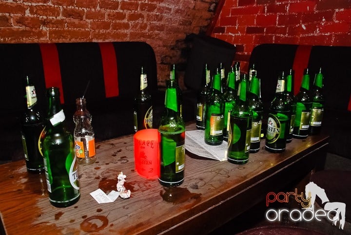 Party în Escape, 