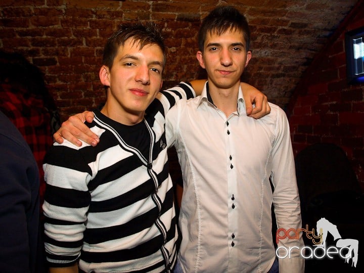 Party în Escape, 