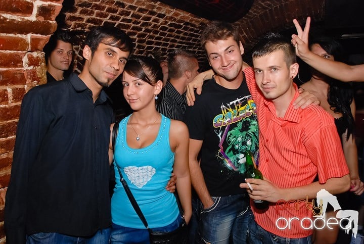 Party în Escape, 
