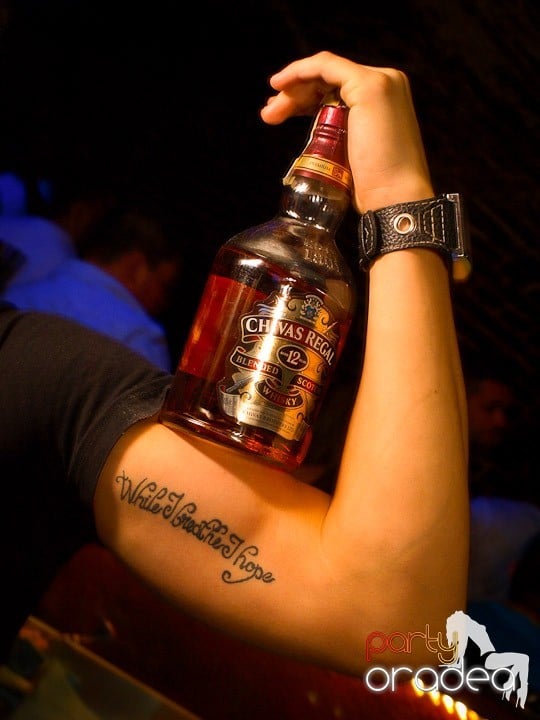 Party în Escape, 