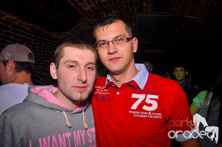 Party în Escape, 
