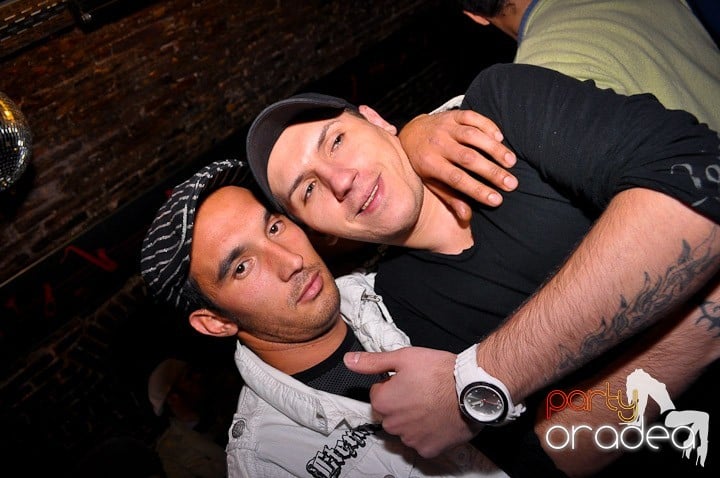 Party în Escape, 