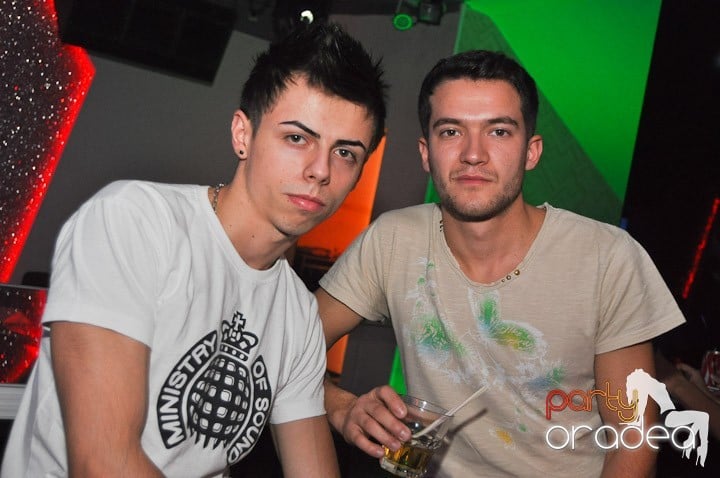 Party în Heat, 