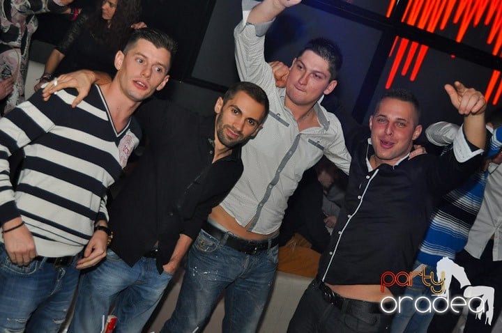 Party în Heat, 
